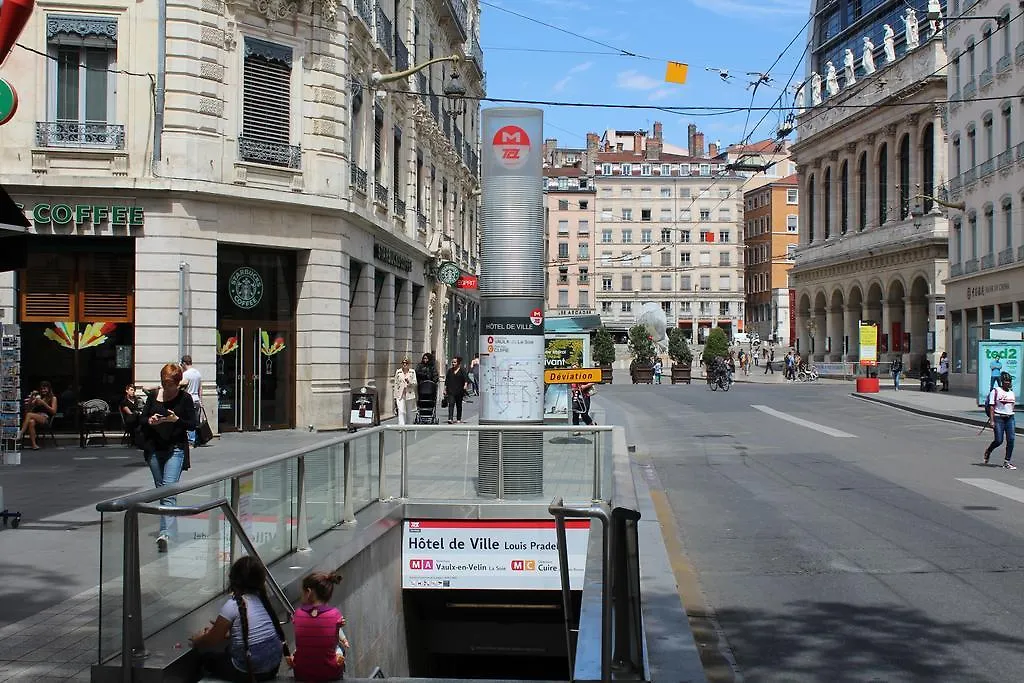 Appart Touriste Lyon Apartamento